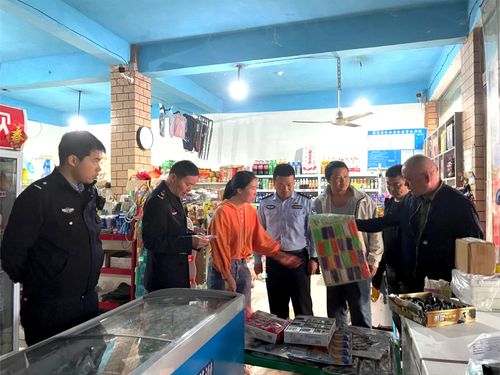 临泉县城关所严查校园周边食品安全,守护师生 舌尖上的安全