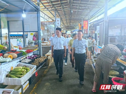 高靖生调研市城区农副产品交易划行规市管理及农贸市场创文巩卫 安全生产工作